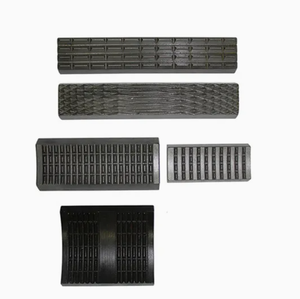 Fourniture directe usine : Matrices de serrage manuelles pour forage de puits pétroliers 0619041/1/2" X 1-1/4" X 5-7/8" pour serroirs de serrage russes - Product Image 1