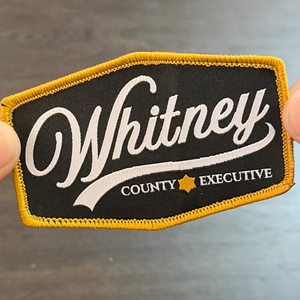 شارات رقعة مطرزة مخصصة عالية الجودة من القماش عالي الكثافة ، خياطة على بقع تطريز الملابس - Product Image 4