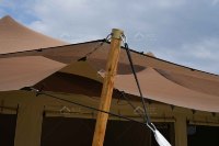 Tente de glamping style safari BABERY avec auvent, une chambre, un salon, résistante à l'eau, suite de villégiature