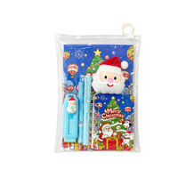 Ensemble de papeterie de Noël : Broche en peluche, Carnet à spirale A5/A7, Crayon mécanique, Gomme, Stylo à clic – Rouge et Vert – Cadeau de récompense pour toute la classe