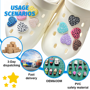 新製品ロゴスポーツクロッグチャームファッションキッズソフトPVCシューズチャームアクセサリープロモ野球シューズチャーム - Product Image 2