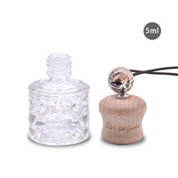 Diffuseur de parfum pour voiture suspendu au design unique de 5 ml, flacon de diffuseur de parfum avec bouchon en bois