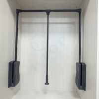 Tringle à vêtements télescopique en aluminium à descente lente pour dressing et aménagement de mobilier de vestiaire