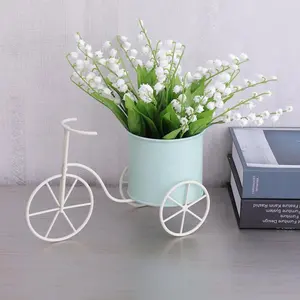 바퀴를 가진 Handmade 물 소형 자전거 꽃 홀더 금속 재배자 남비 식물 대