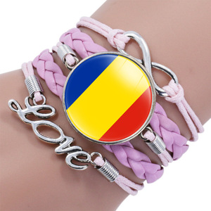 Produttore europeo nazionale bandiera del paese Design Infinity Love bracciale avvolgente in pelle rosa - Product Image 4