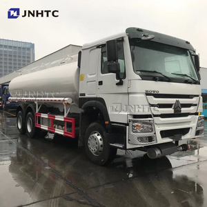 Vente directe d'usine HOWO 2100L camion-<span class=keywords><strong>citerne</strong></span> Bowser nouveau camion de distribution de ravitailleur d'huile 6x4 fabriqué en Chine à bon <span class=keywords><strong>prix</strong></span> - Product Image 3