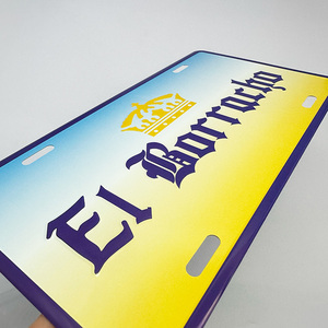 Placa de Matrícula de Aluminio Decorativa con Logotipo Personalizado en Relieve, Placa de Matrícula de Recuerdo al por Mayor - Product Image 4
