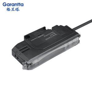 Máquina de posicionamiento fotoeléctrico con sensor de fibra óptica sensible a RGB automático - Product Image 6