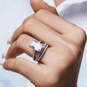 Enorme Rechthoek Diamond Cubic Zirconia Engagement Ring Vrouwen Wedding <span class=keywords><strong>Promise</strong></span> Ring Sieraden Groothandel - Product Image 2