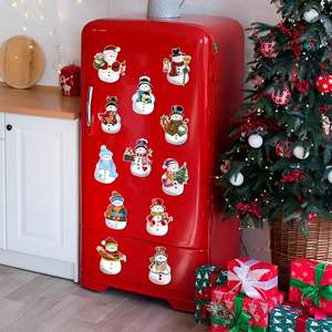 Ensemble de bonhommes de neige de Noël, aimants de réfrigérateur et aimants de voiture imperméables populaires pour les décorations de fête - Product Image 1