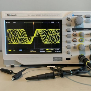 Excellent rapport qualité-prix pour les oscilloscopes numériques de la série TBS1000 : TBS1102C, TBS1052C, TBS1072C, TBS1202C - Product Image 3