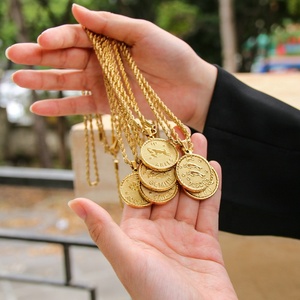 Collar de Acero Inoxidable 316L de Calidad para <span class=keywords><strong>Mujer</strong></span>, Color Dorado Vintage, con Colgante de Moneda con Signo del Zodíaco y Cadena de Cuerda - Product Image 5