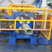 Machine de formage à froid pour la fabrication de gouttières et de descentes pluviales en aluminium pour serres, personnalisable, à vendre