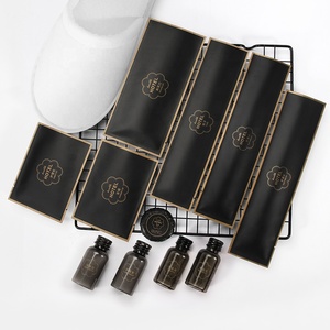 Kit de Amenidades de Hotel de Lujo Personalizado, Set de Artículos de Aseo Desechables para Viaje con Maquinilla de Afeitar y 10g de Crema de Afeitar - Product Image 6