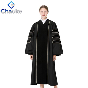 Robes de doctorat personnalisées, robe de doctorat noire avec bordure dorée, toge de graduation - Product Image 1