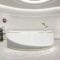 Comptoir de réception incurvé sur mesure avec éclairage LED, comptoir moderne pour salon de beauté, hall d'hôtel, bureau