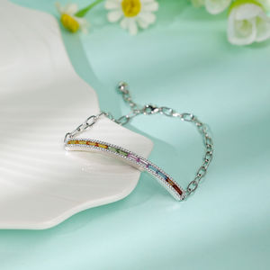 Bracelet Chrétien de Luxe en Or Blanc Massif 18 carats avec Saphirs Colorés Taille Baguette – Cadeaux Précieux – Vente en Gros - Product Image 6