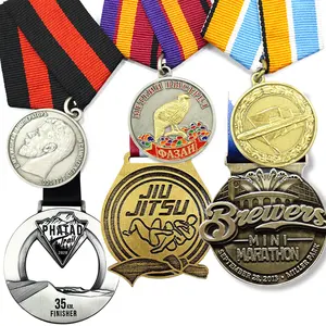 Gymnastiek Vechtsport Onderscheiding Marathon Boksen Gouden Lint Taekwondo Metalen Sport Karate Custom Gegraveerde Plaques Trofeeën Medaille