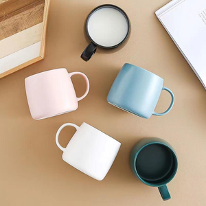 Tasse à café en céramique grande capacité 450 ml avec logo personnalisé, cadeau d'entreprise, mug pour la rentrée scolaire, couleur unie - Product Image 2