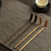 Fouet à matcha en bambou gravé sur mesure, style Japandi, fouet cérémoniel droit en bambou violet Zhen