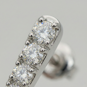 Pendientes de platino con diamantes de 1,00 quilates, diseño minimalista, piedras de corte brillante, joyería de lujo para mujer, ropa de oficina, regalo de boda - Product Image 3