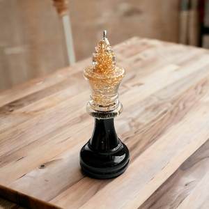 Llavero de resina único con diseño artístico abstracto, accesorio ligero y duradero diseñado para uso diario, expresión personal - Product Image 2