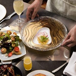 Assiette de luxe pour la restauration, nouveau plateau irrégulier en céramique et porcelaine, bols au design minimaliste, compatible lave-vaisselle - Product Image 2