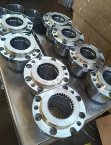 Flanges sur mesure de haute résistance QD de forme spéciale pour les systèmes de pipelines industriels - Traitement de surface RF de haute précision et durable - Product Image 5