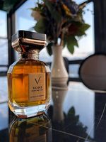 Autocollants en feuille d'argent gaufrée imperméables avec logo personnalisé pour les bouteilles de parfum, de cosmétiques, de vin rouge et les emballages de bougies