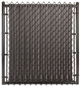 Paneles de Cerca de Alambre Recubiertos de PVC Verde de 6 Pies de Altura, Fáciles de Instalar, con Listones de Privacidad - Product Image 1