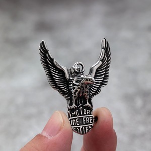 Collier avec pendentif aigle en acier inoxydable, bijoux de style moto pour hommes, cadeau - Product Image 4