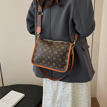 Bolsos de Hombro de PVC para <span class=keywords><strong>Mujer</strong></span>, Diseño Clásico, con Monograma, Múltiples Formas de Llevar, Bolsos Cruzados para Uso Diario, Gran Venta - Product Image 5