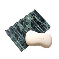 Ensemble de salle de bain moderne personnalisé en marbre de calcite poli et étanche, rectangulaire, Verde Alpi, porte-savon, pour usage en villa