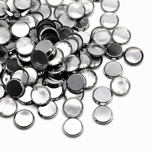 CY 6 Tachas Metálicas Redondas de Base Plana, Contas Planas e Strass para DIY, Contas de Imitação, Decoração de Jeans e Vestuário - Product Image 1
