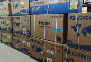 แอร์แยกส่วนราคาประหยัด 12001-15000 BTU ระบบปรับความถี่ได้ ทำความเย็นและความร้อน ใช้ได้ทั้งภายในและภายนอกอาคาร พร้อมรีโมทคอนโทรล ยี่ห้อ GREE - Product Image 2