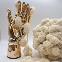 Vente en gros de fil de coton pompon fantaisie en polyester 100% avec grosse boule pour tricoter au crochet