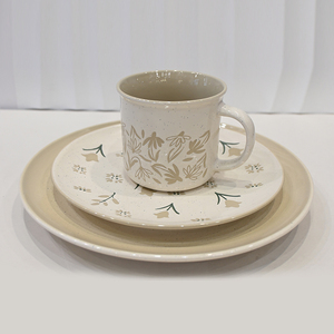 Set di 12 Piatti e Ciotole in Gres, Stoviglie con Smalto Reattivo Bicolore - Set da Pranzo in Gres Resistente ai Graffi - Product Image 2