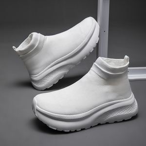 Chaussures de sport à enfiler pour hommes avec tige extensible, doublure en peluche, chaussures d'hiver chaudes, confortables, antidérapantes, chaussures de course, logo personnalisé - Product Image 3