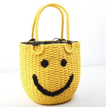 Yujunbao Fashion INS tas ember Smiley tas Kawaii tas tangan musim panas tas pantai anyaman dengan pegangan dompet untuk wanita modis 2022