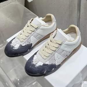 Zapatos de Cuero de Diseño Retro con Graffiti, Zapatos Planos de Moda de Caña Baja, Zapatos Deportivos de Alta Calidad para Exteriores - Product Image 5