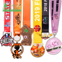 Médaille de course en métal en gros, alliage de zinc, émail 3D souple, pailletée, pour fête, anniversaire, médaille personnalisée