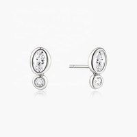 Boucles d'oreilles clous LOZRUNVE classiques et simples en argent sterling 925 avec double sertissage ovale et zircon rond