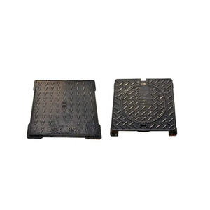 Couvercle de regard en <span class=keywords><strong>fonte</strong></span> ductile EN124 <span class=keywords><strong>D400</strong></span> - <span class=keywords><strong>Grille</strong></span> et cadre carrés en <span class=keywords><strong>fonte</strong></span> 600x600mm pour les infrastructures routières municipales - Product Image 3