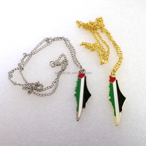 Usine d'ornement de voiture de Palestine drapeau national de Palestine avec collier en forme de carte or argent grand stock - Product Image 1