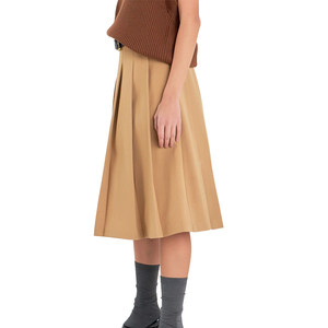 Jupe en jean personnalisée avec logo pour femme – Élégante, décontractée, haut de gamme, écologique et respirante pour l'automne - Product Image 3