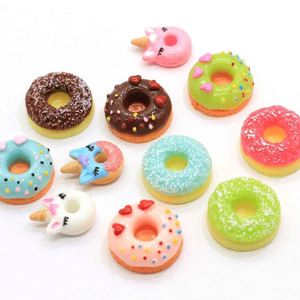 100 piezas mezclar estilos en miniatura resina Donuts Flatback cabujones de resina Kawaii para bricolaje adornos - Product Image 5