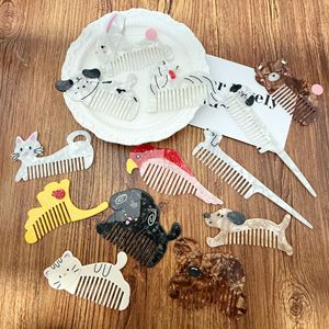 Peigne à cheveux personnalisé en acétate ambré avec nom gravé, cadeau de mariage pour demoiselle d'honneur, peigne de poche portable effet marbre - Product Image 5