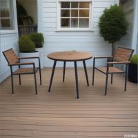 Table et chaises en aluminium, plastique et WPC pour extérieur, cour, café, salon de thé, restaurant, ensemble table ronde et chaises