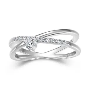 Perhiasan wanita cincin 925 perak klasik dengan desain minimalis mode zirkon cincin halus Pesta & pernikahan untuk perhiasan wanita
