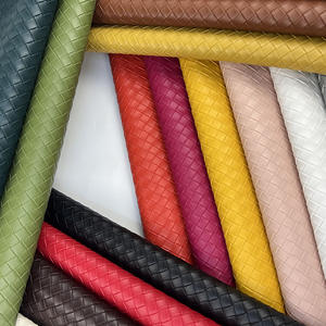 Láminas de Cuero Sintético PU Ecológicas con Textura Trenzada y Relieve, Brillantes, para Lazos para el Cabello, Disfraces DIY y Sofás - Product Image 2